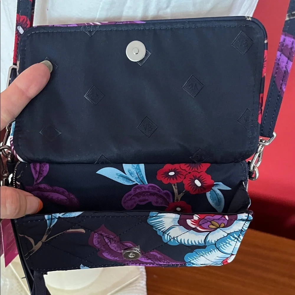 Elegant Floral Vera Bradley 3 way Bag - Picture 6 of 16